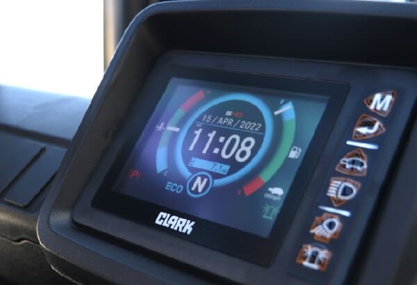 Painel LCD SMART 5,6 polegadas Clark S-Series — monitoramento de bordo e controle por senha